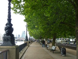 Queen's Walk
